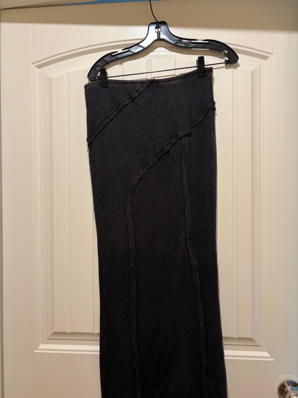 BDG Black Ribbed Maxi Skirt with Raw-Seam Detail